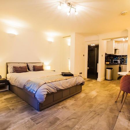 River Den Apartament Kingston upon Thames  Zewnętrze zdjęcie